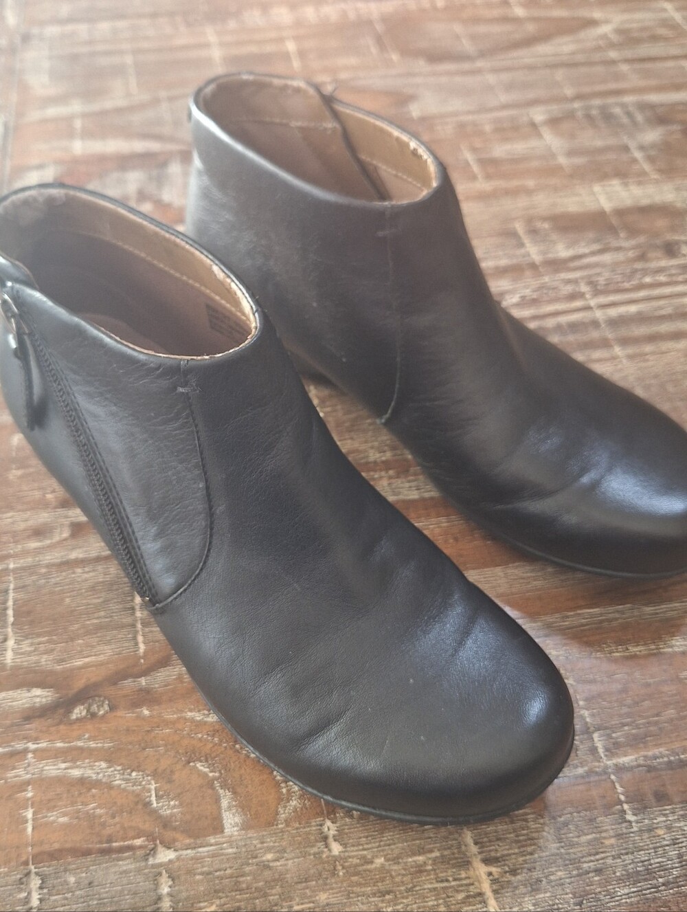 Dansko Black Leather Booties Size 37(US 6.5-7) Womens Boots Side Zipper